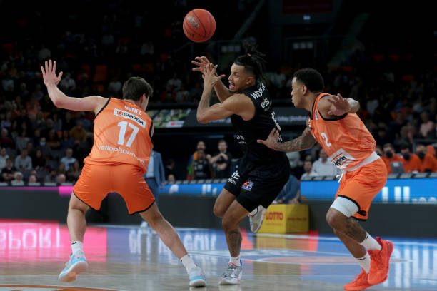 犀利的传球 犀利的传球