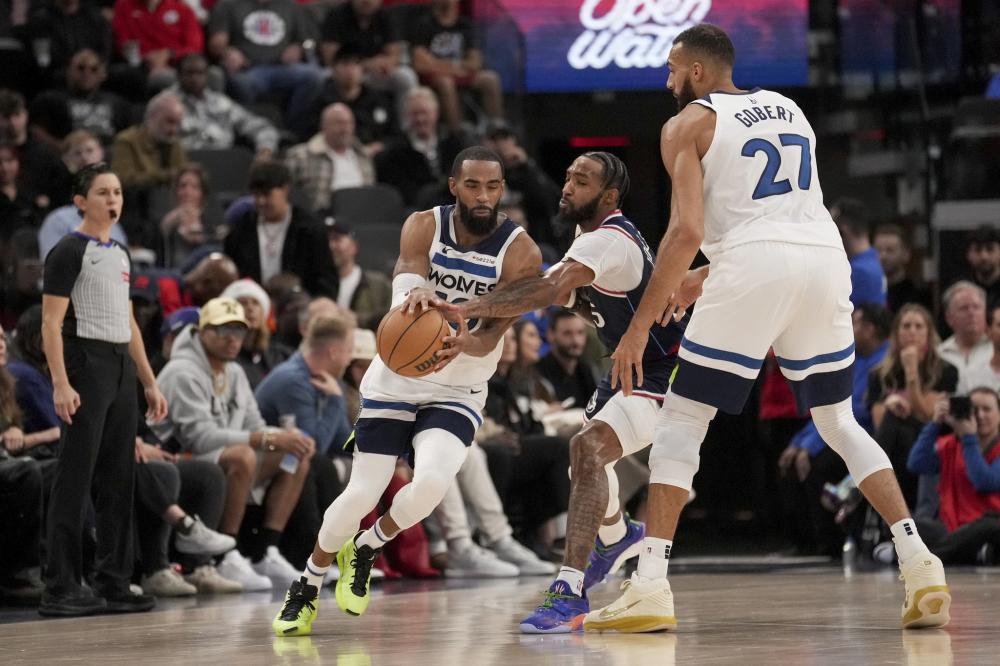 利用边路突 利用边路突